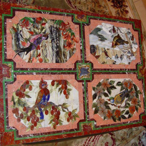 Countertop. Birds. Time of year
